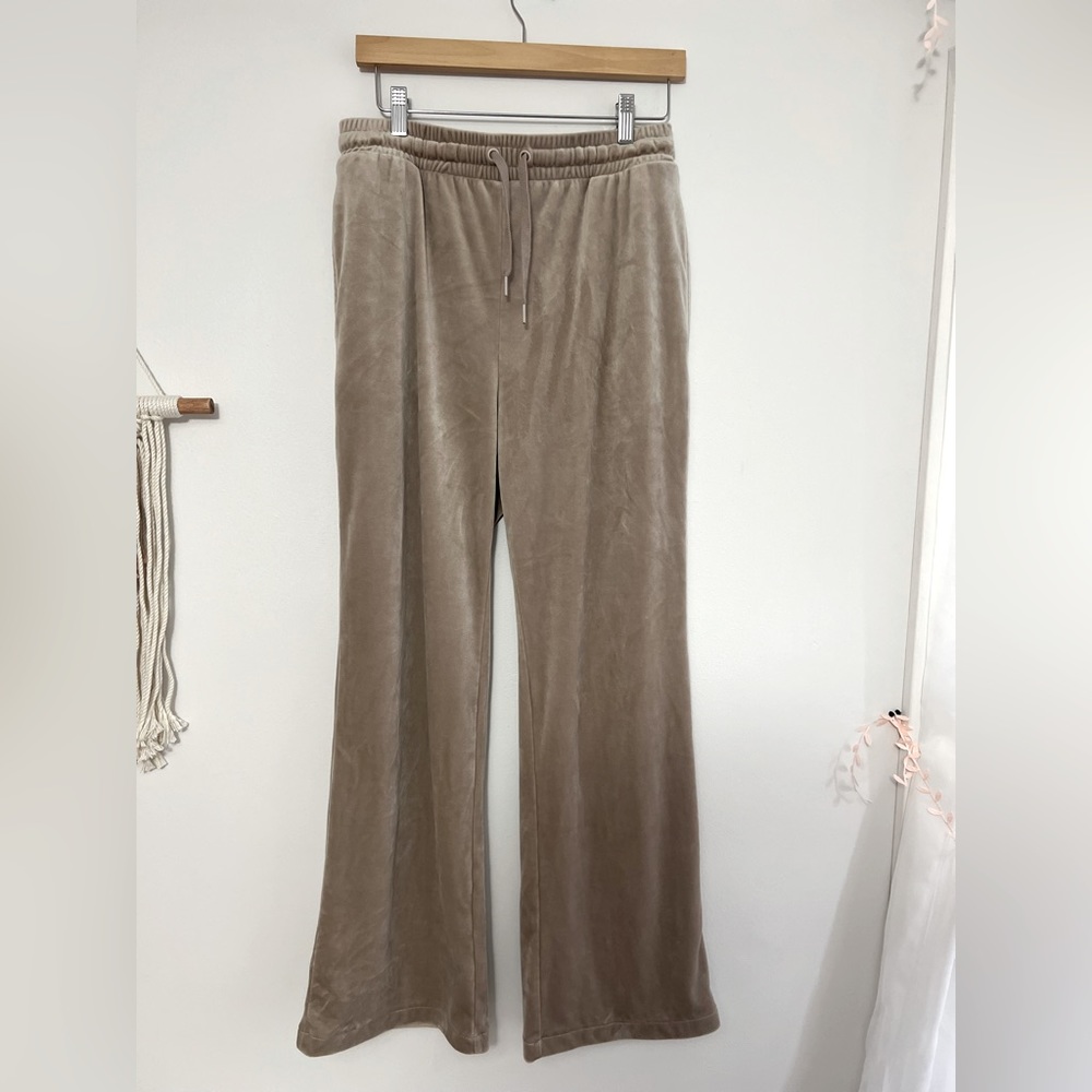 H&M Velour wide leg pants